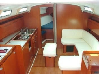 Beneteau Cyclades 43.4 Interior